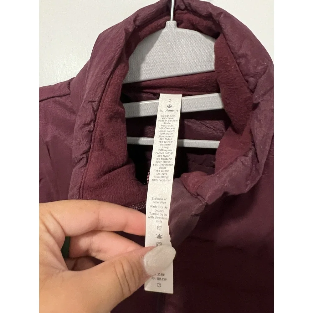 Lululemon Vest Womens Maroon Down For It All Puffer Primaloft Goose Down‎ Size 2